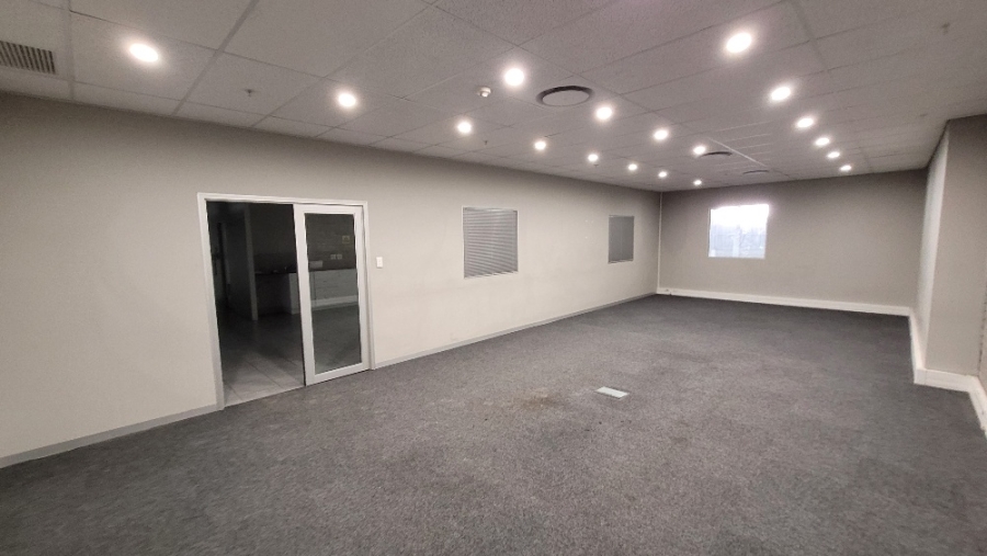 To Let Commercial Property for Rent in Montague Gardens Western Cape